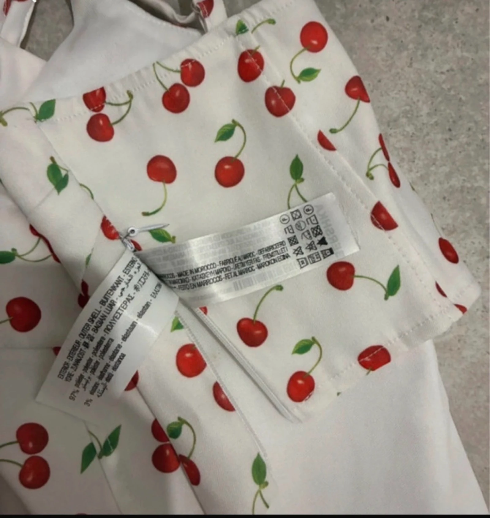 Bershka cherry print bustier – photo 6
